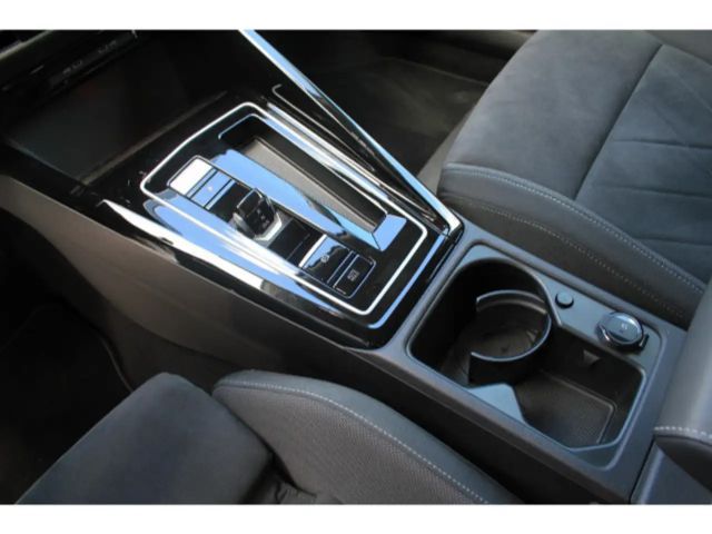 Volkswagen Golf 1.5 eTSI Style Variant