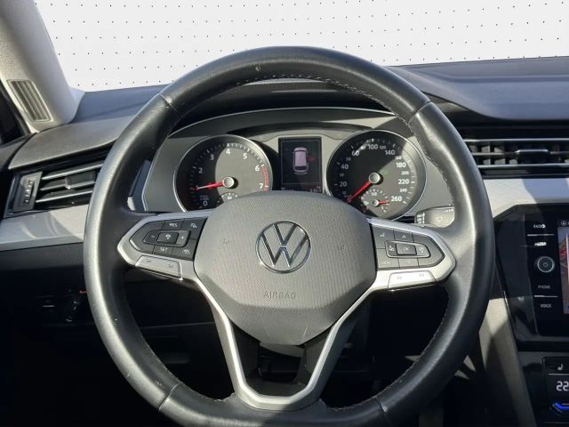 Volkswagen Passat 1.5 TSI Business Variant