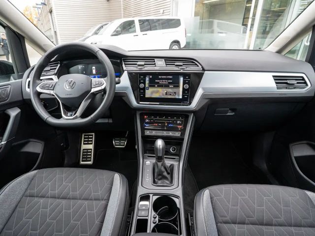 Volkswagen Touran 1.5 TSI DSG