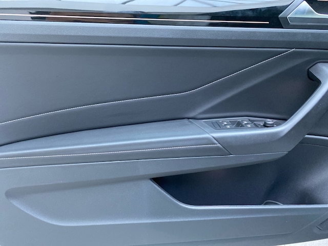 Volkswagen T-Roc 1.5 TSI Cabriolet R-Line