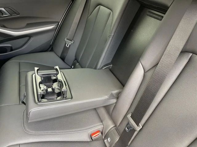 BMW 320 320d Touring