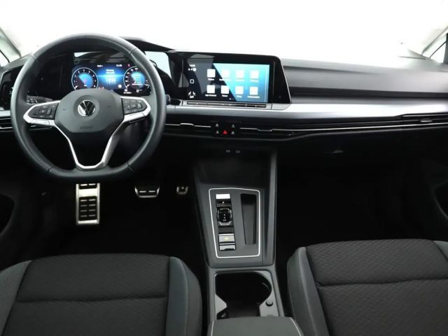 Volkswagen Golf 1.5 eTSI DSG Golf VIII