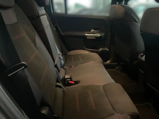 Mercedes-Benz GLB 200 AMG Line GLB 200 d