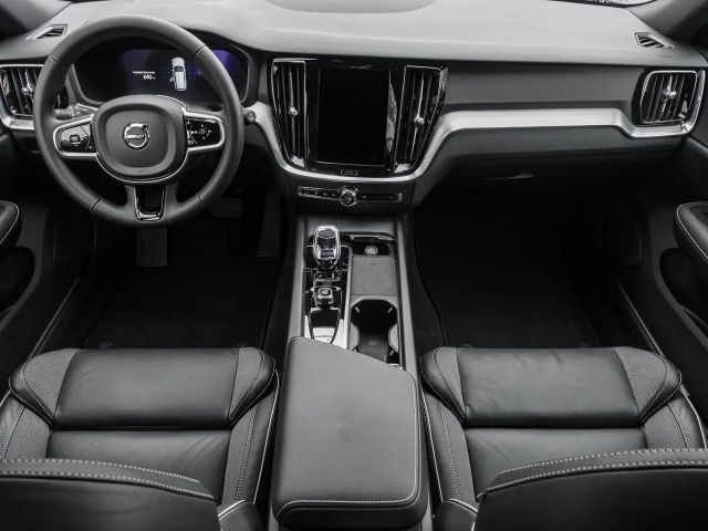 Volvo V60 Cross Country AWD Plus