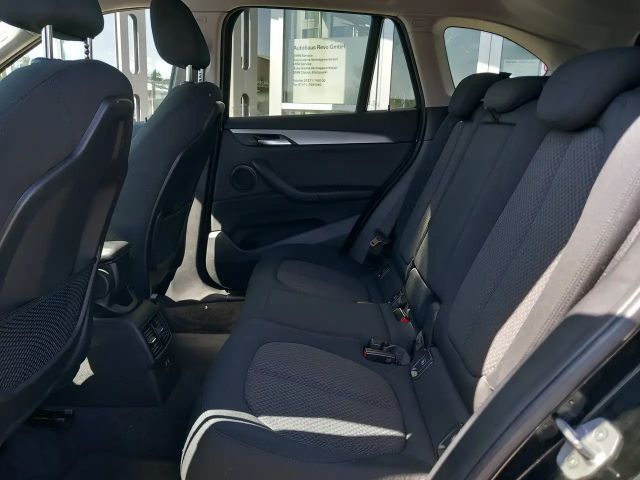 BMW X1 xDrive18d