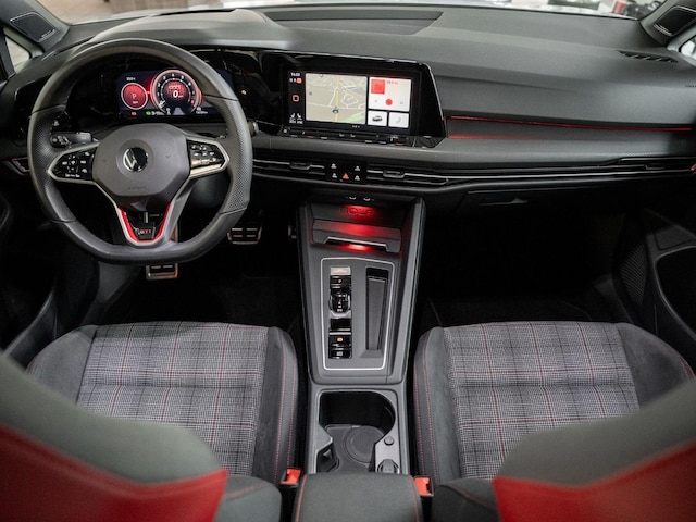 Volkswagen Golf 2.0 TSI Golf VIII