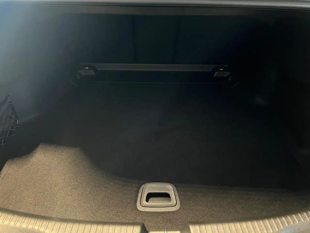 Mercedes-Benz C 180 AMG Line Sedan