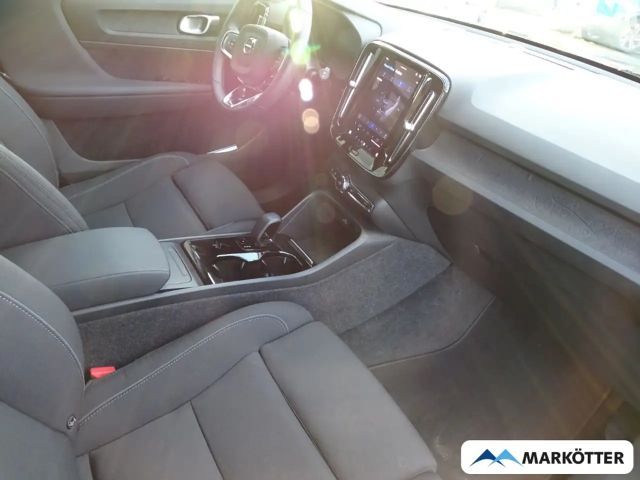 Volvo XC40 Core Recharge