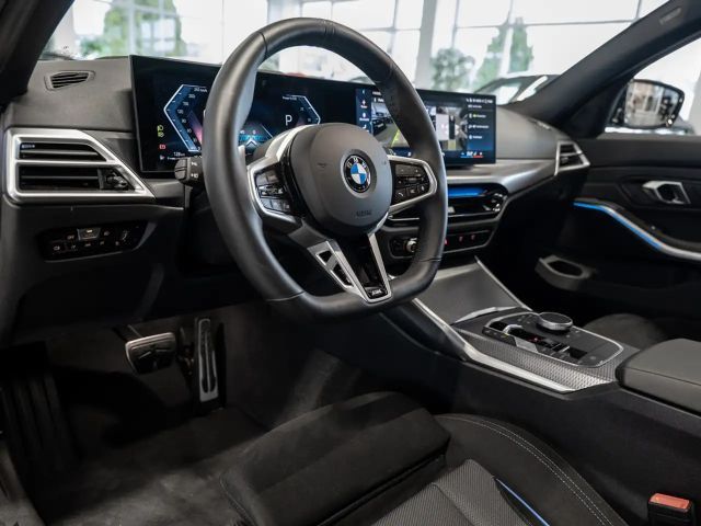 BMW 330 330d M-Sport Touring xDrive