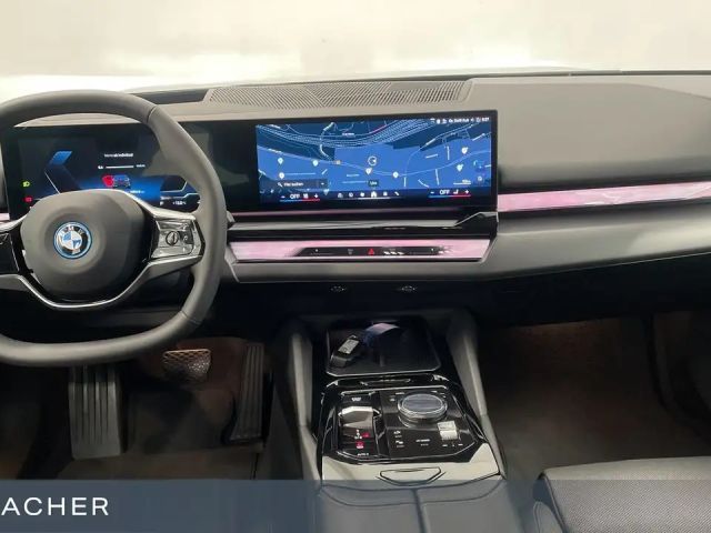 BMW i5 Sedan eDrive40