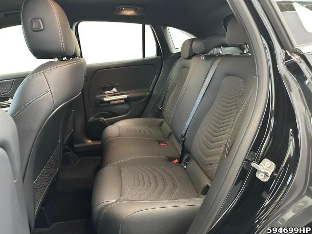 Mercedes-Benz GLA 200 GLA 200 d Progressive