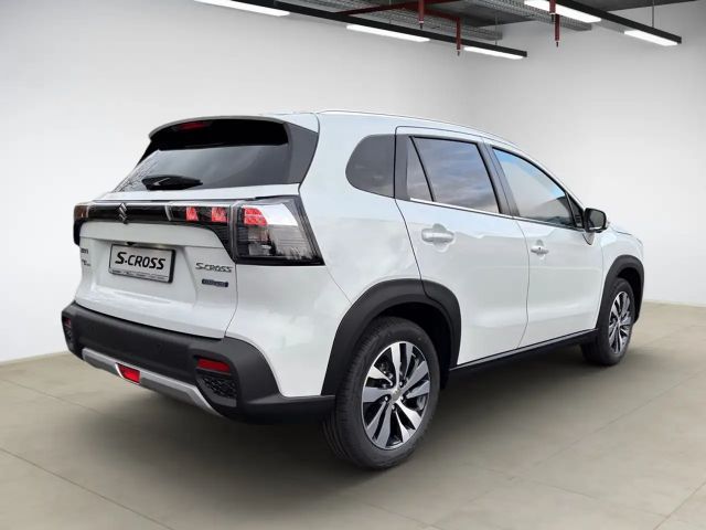 Suzuki S-Cross AllGrip Hybrid