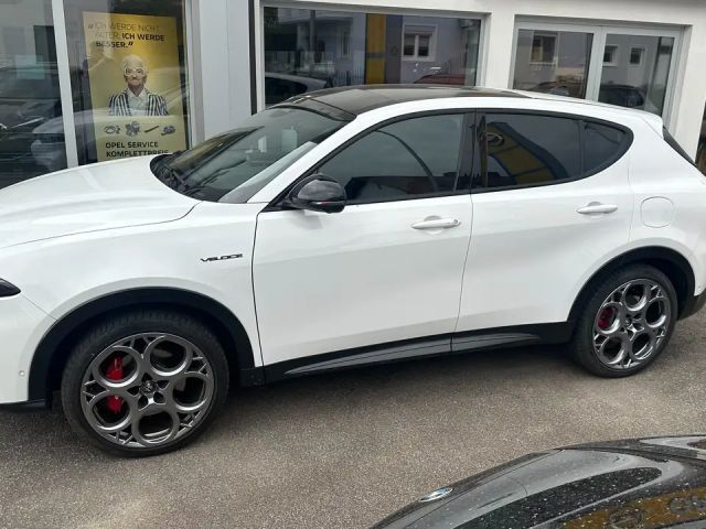 Alfa Romeo Tonale AWD Hybrid Veloce