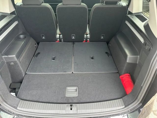 Volkswagen Touran 2.0 TDI Highline