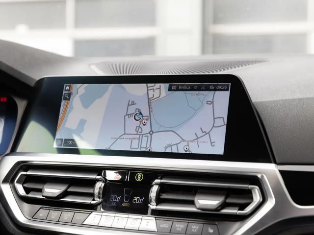 BMW 320 320e Sport Line Touring xDrive