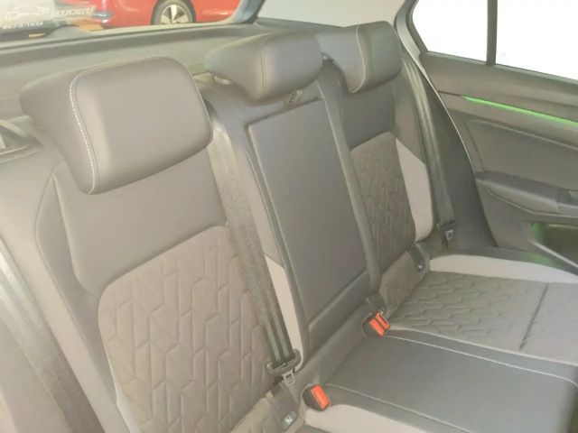 Volkswagen Golf 2.0 TDI DSG Golf VIII