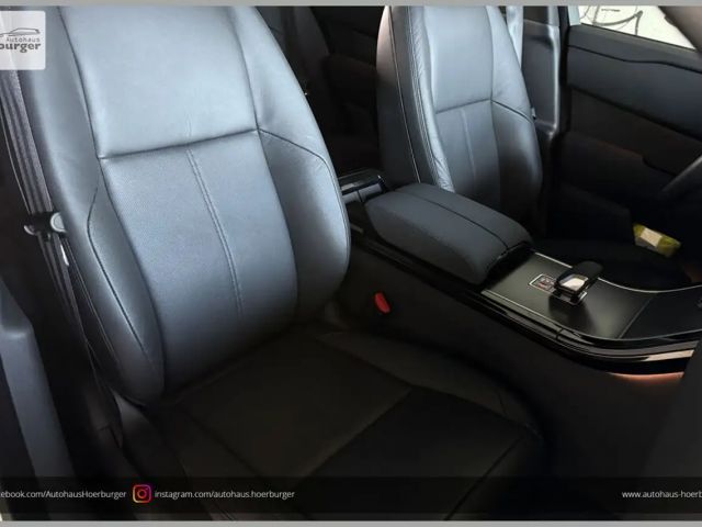 Land Rover Range Rover Velar SE