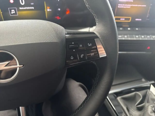 Opel Astra 1.2 Turbo Edition Turbo