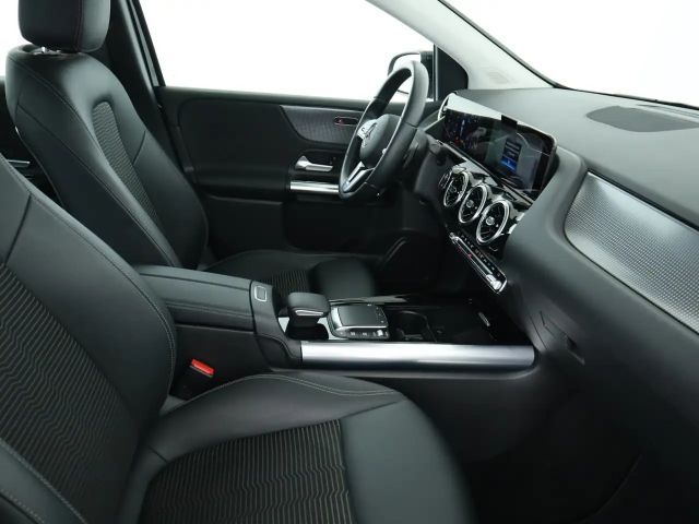 Mercedes-Benz B 200 Automatik*Rückfahrkamera*Navigation*SpurH*