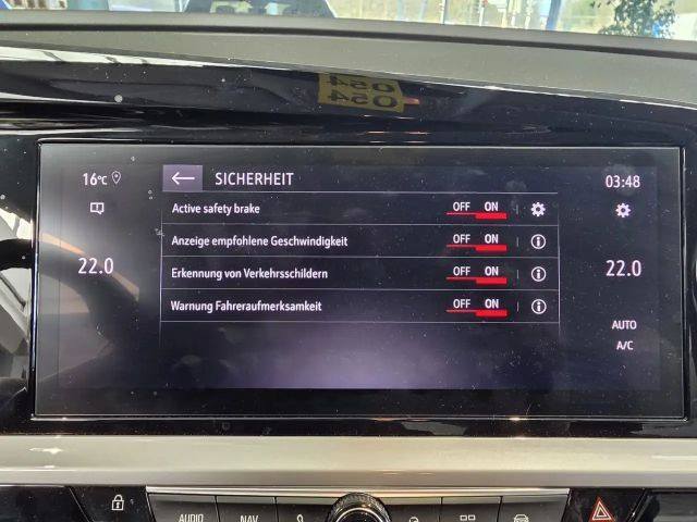 Opel Grandland X Business Hybrid