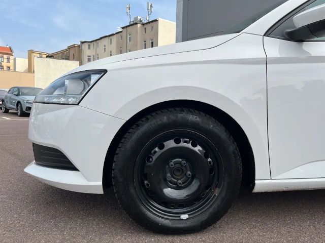 Skoda Fabia 1.0 MPI Klima DAB Sitzheizung