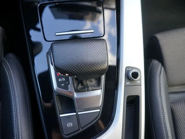 Audi A4 2.0 TDI S-Line