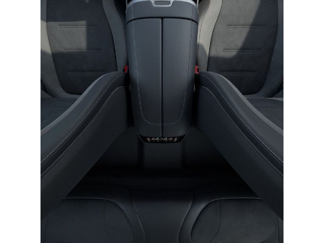 Mercedes-Benz EQE 300 Sedan