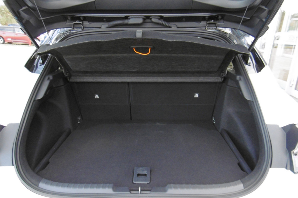 Toyota Corolla 5-deurs Plus Style