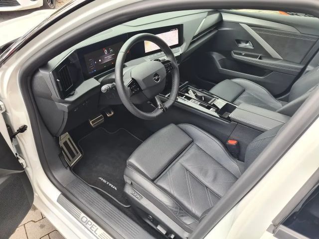Opel Astra GSe Hybrid Innovation