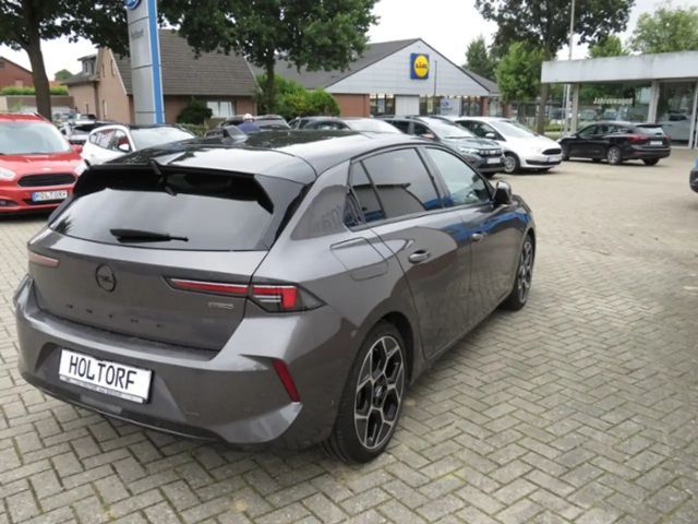 Opel Astra Ultimate
