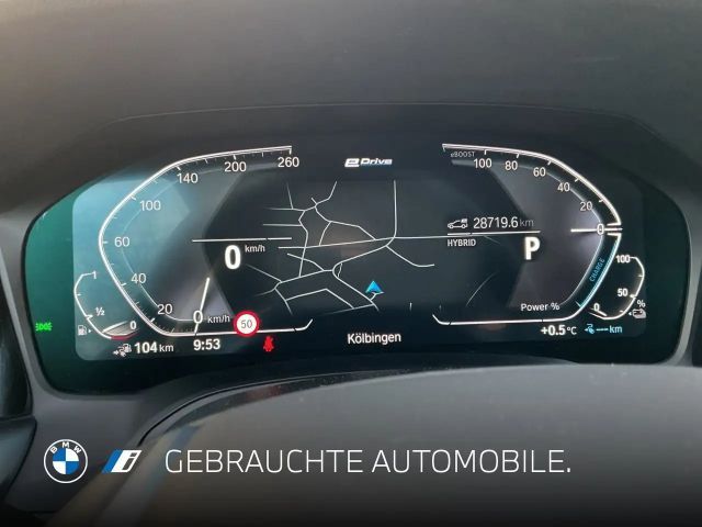 BMW 320 320e Sedan Sport Line