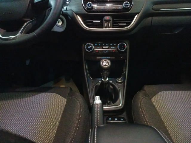 Ford Puma EcoBoost Titanium