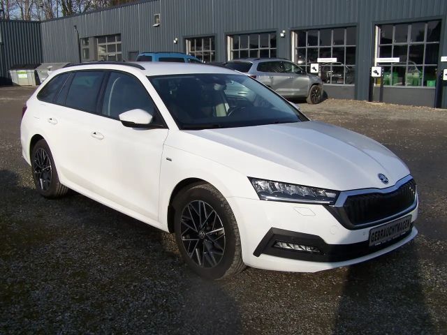 Skoda Octavia 2.0 TDI Clever Combi