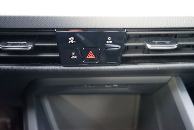 Volkswagen Golf 1.0 TSI Golf VIII