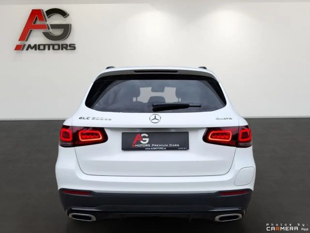 Mercedes-Benz GLC 300 4MATIC AMG Line