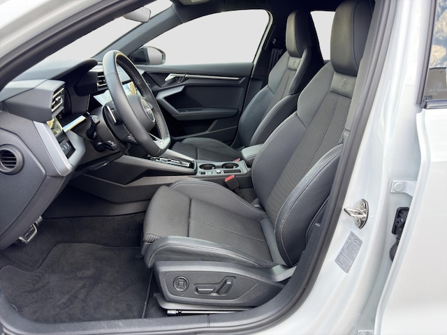 Audi A3 35 TFSI S-Line S-Tronic Sportback