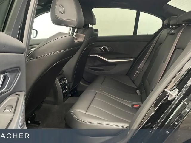 BMW 318 318d M-Sport Sedan