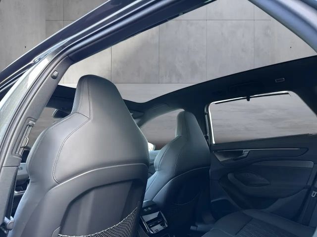 Audi A6 e-tron Quattro