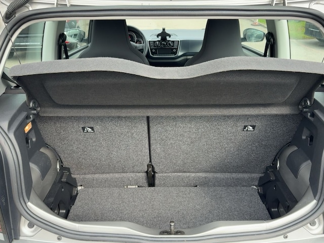 Volkswagen up! Move Move up!