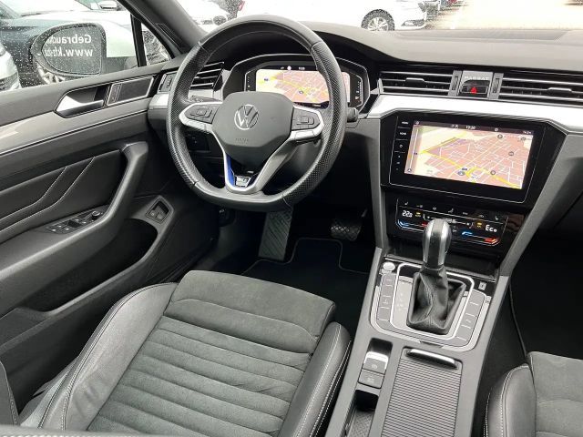 Volkswagen Passat DSG GTE Variant