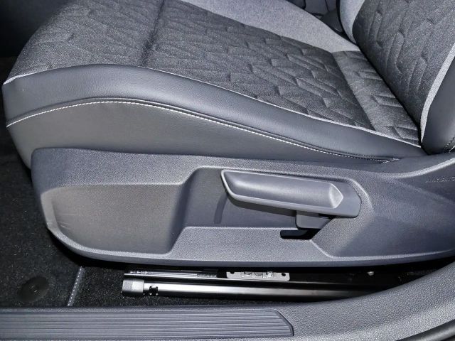 Volkswagen Golf Goal TSI 150 PS 6-Gang | AHZV | Navi uvm.