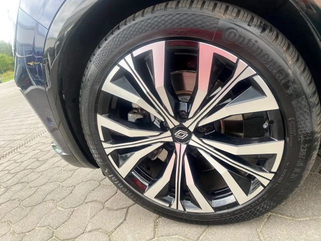 Renault Espace E-Tech Hybrid Iconic