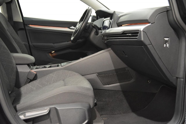 Volkswagen Golf DSG Golf VIII Life Variant