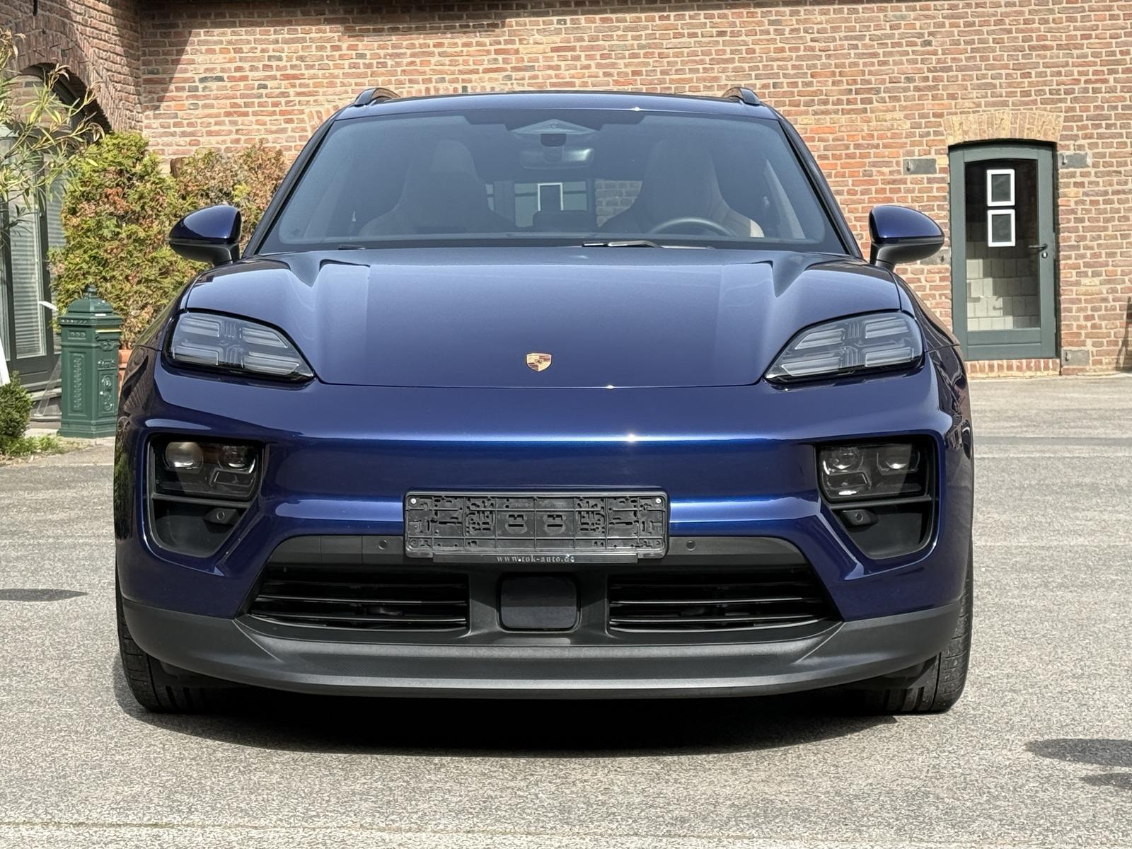 Porsche Macan 4