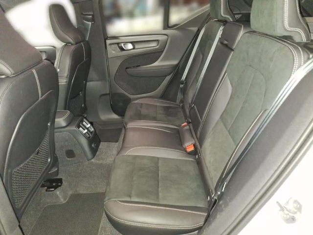 Volvo XC40 R-Design T5