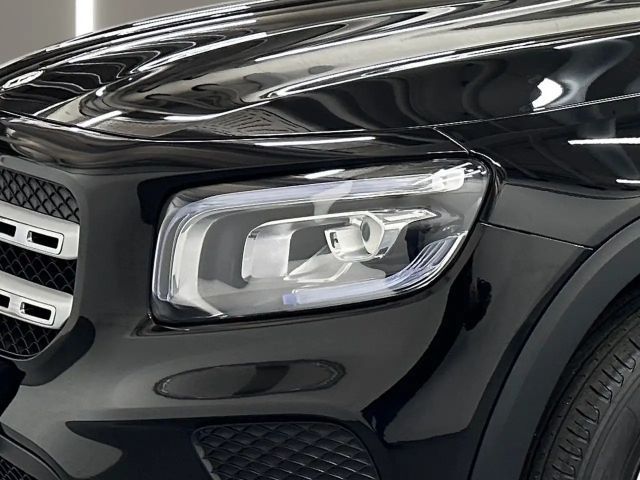 Mercedes-Benz GLB 200 4MATIC GLB 200 d