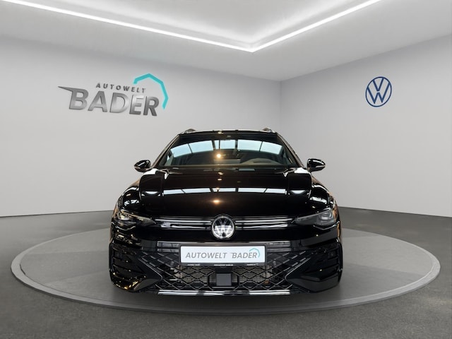 Volkswagen Golf 1.5 eTSI Golf VIII Variant