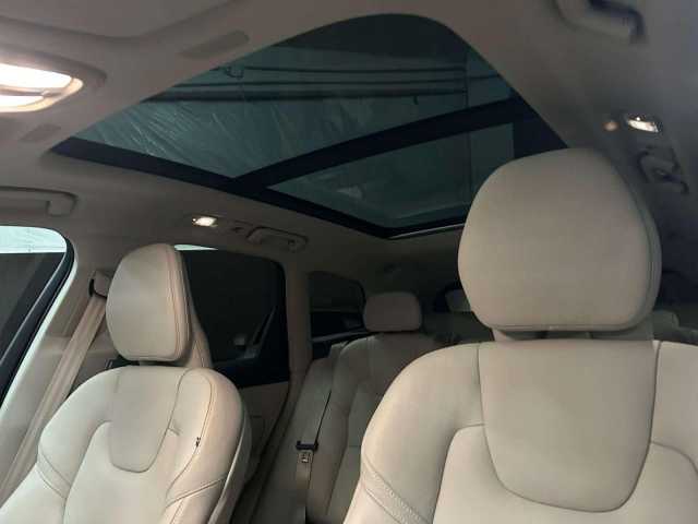 Volvo XC60 Bright Plus