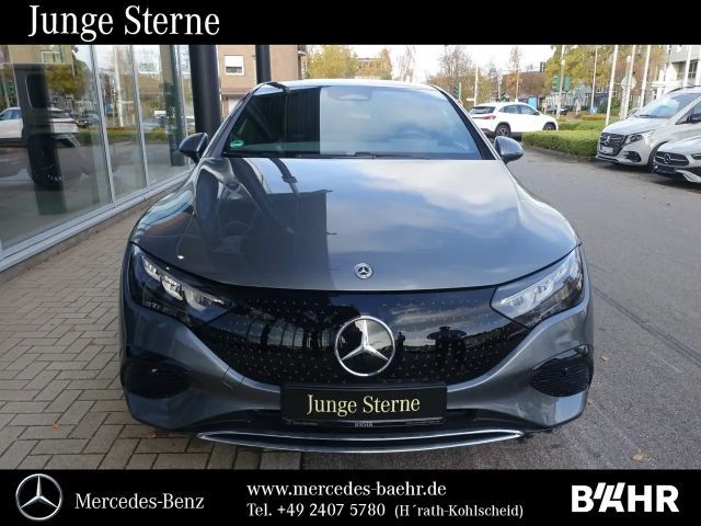 Mercedes-Benz EQE 300 Sedan