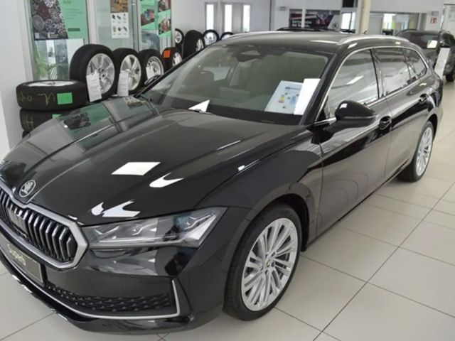 Skoda Superb 2.0 TDI Combi Selection